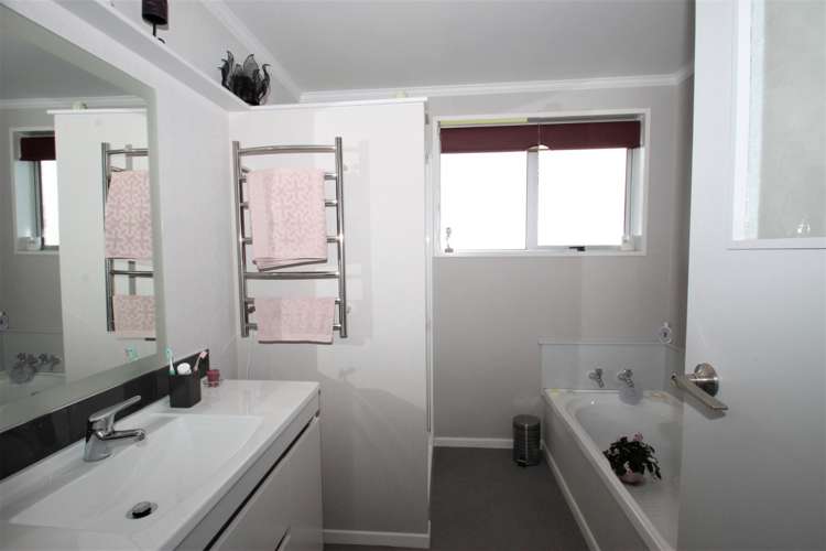 5 Cherry Drive Mosgiel_11