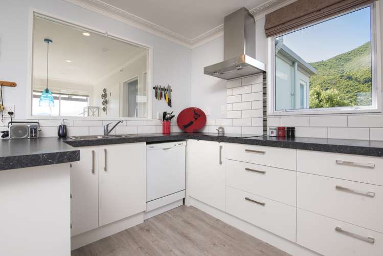 1 Matai Place Waikawa_7