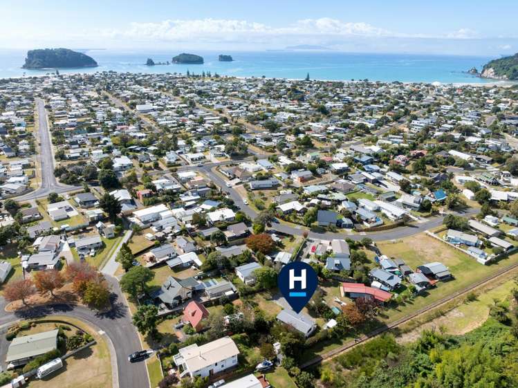 112 McKellar Place Whangamata_25