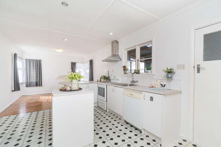 22 Liverpool Street Takaro_2