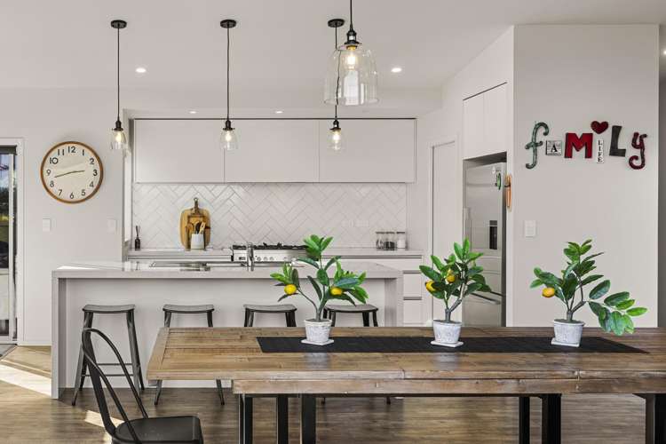 24 Robertson Street Raglan_6