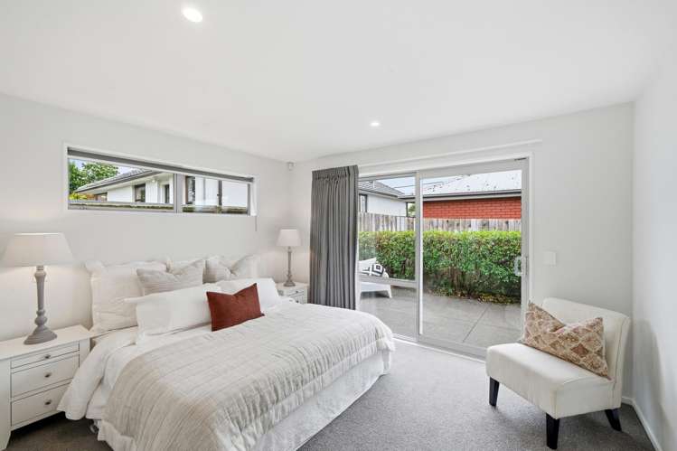 2B Gilbert Place Sydenham_6