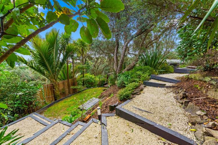 25 Berridge Road Muriwai_16