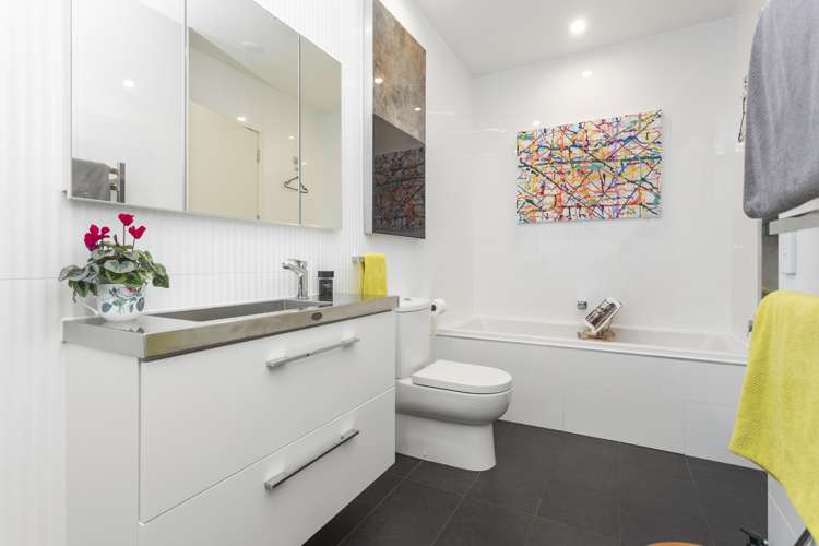 204/64 Surrey Crescent Grey Lynn_11