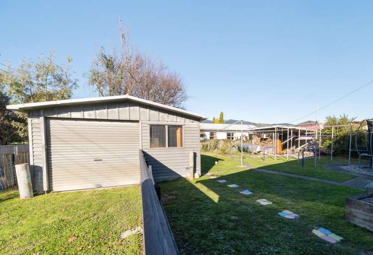 267 Seaview Road Stoke_19