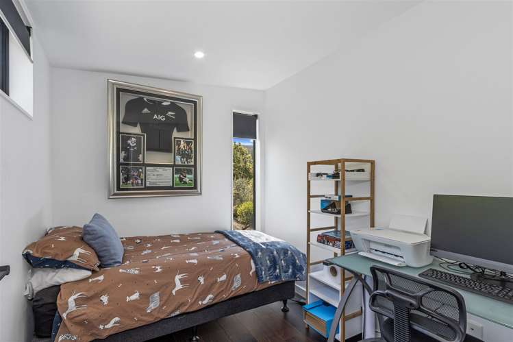 18 The Terrace Governors Bay_17