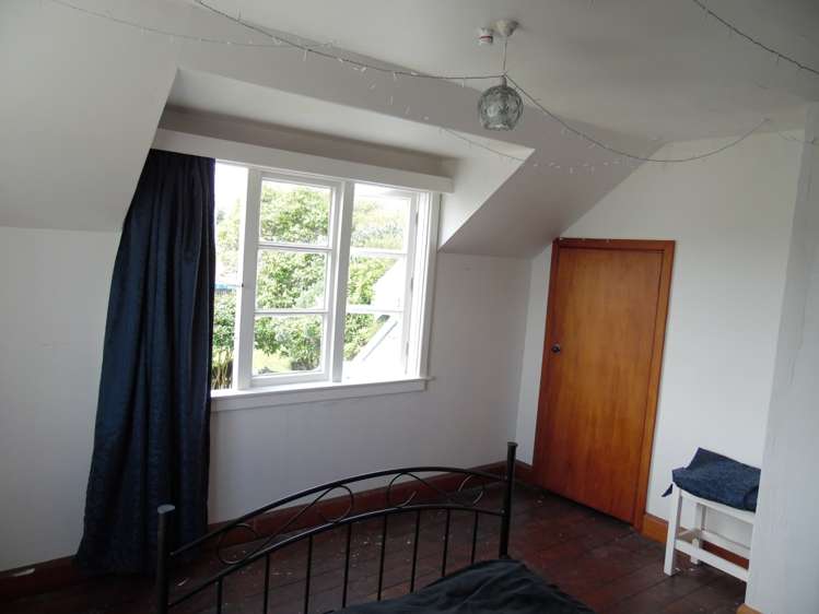 215 Hampden Street Hokitika_7