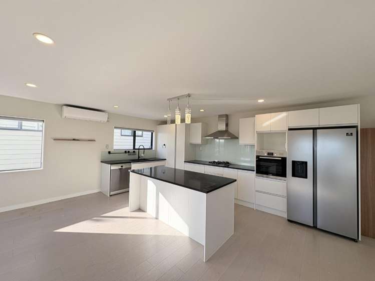 D/10 Woodall Place Glenfield_2