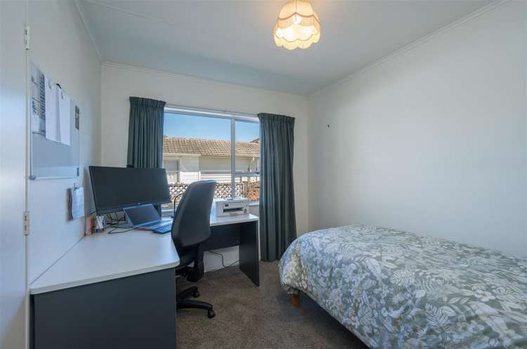 2/688 Main Road Stoke Stoke_8