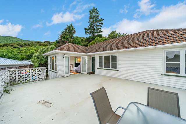 24 Pollard Street Wainuiomata_3