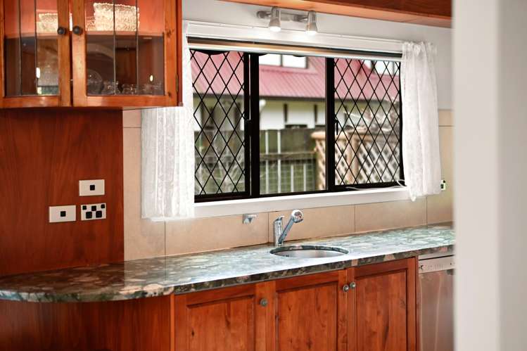 29 Perindale Drive Chartwell_5