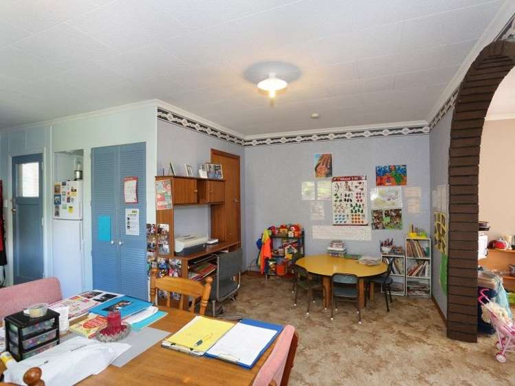 4 Montgomery Street Feilding_12