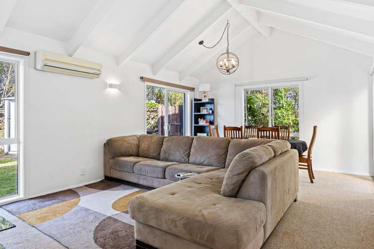 2/34 Greers Road Burnside_1