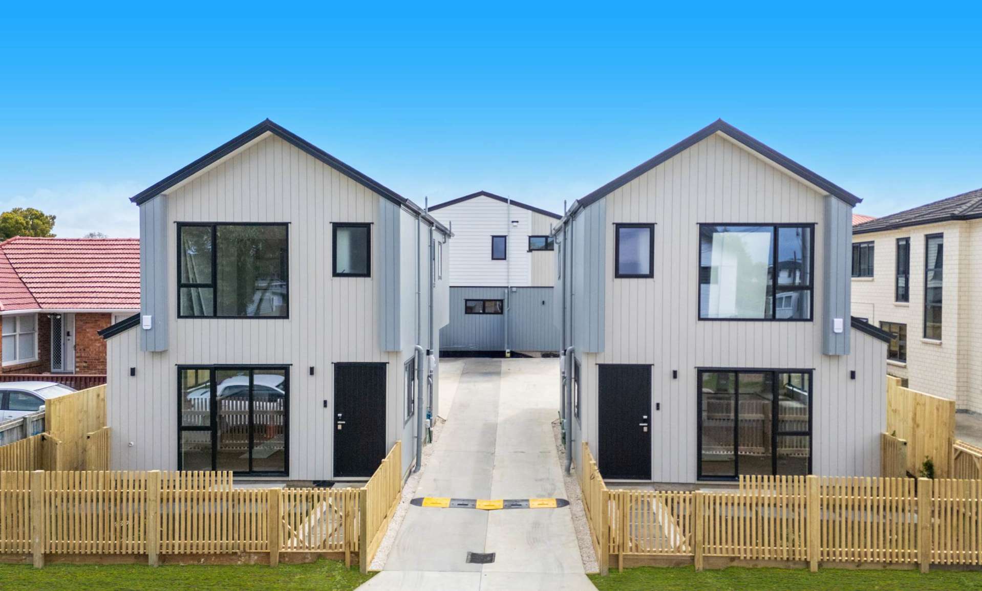 3,4,5,6/14 Ashley Avenue Mangere East_0