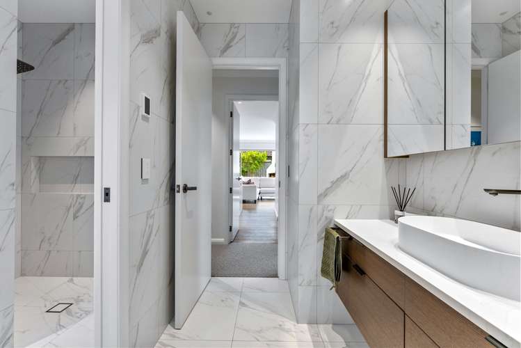 14 Lombardia Way Karaka_21