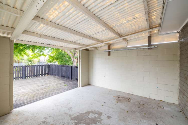 101 Marlow Road Aranui_13