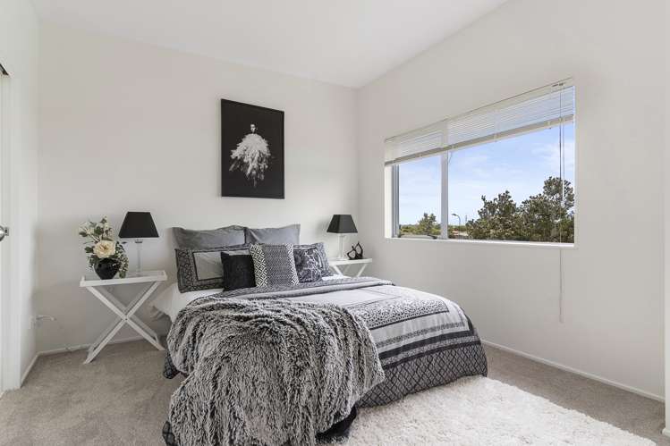 64/7 Kelvin Hart Drive East Tamaki_8