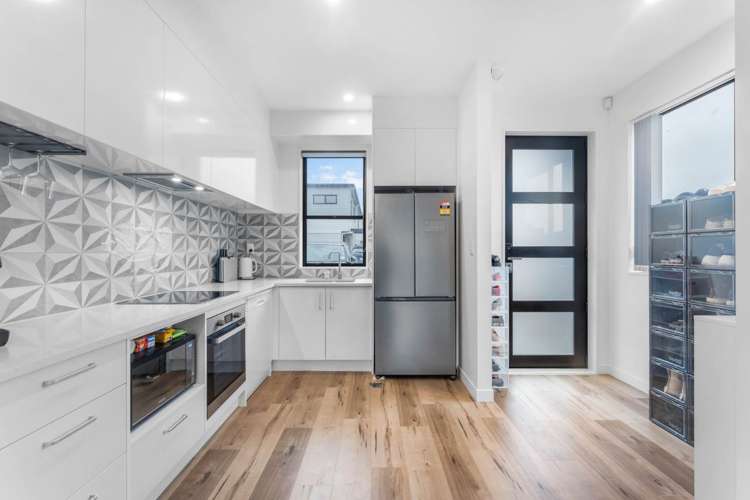 24 Matakohe Road_3