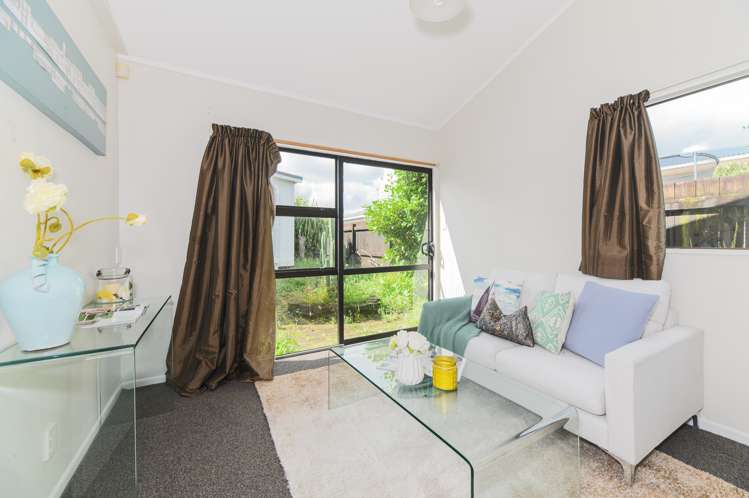 31 Railway Street Papakura_13