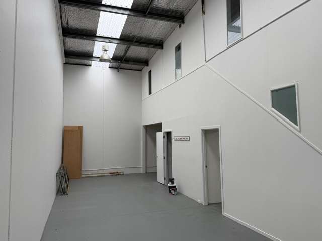 Straight warehousing plus utilities