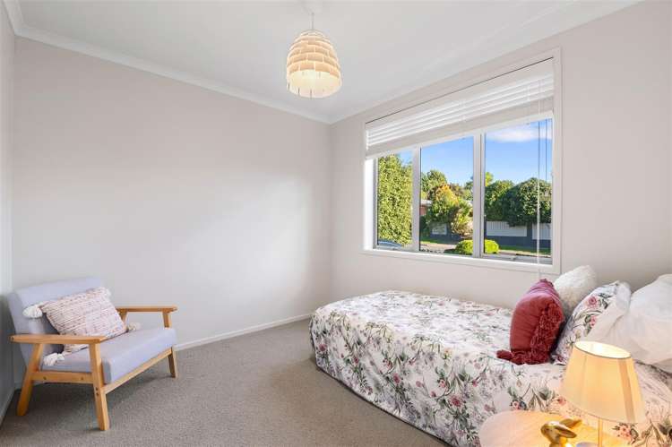 12 Simmonds Crescent Springfield_14