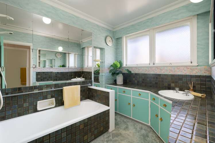 51 Churchill Road Judea_17