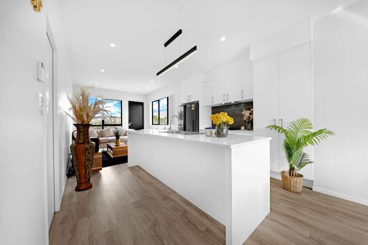 12/60 Kelman Road Kelston_12