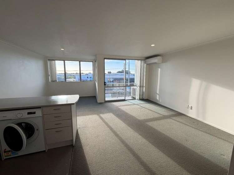 4/60 Parton Road 1131_7