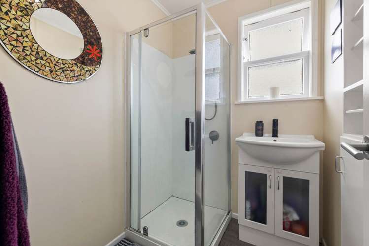 26 Ashwell Drive Port Waikato_11