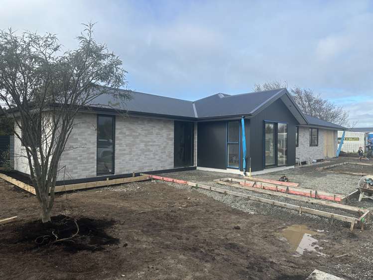 129 Dipton Street_0
