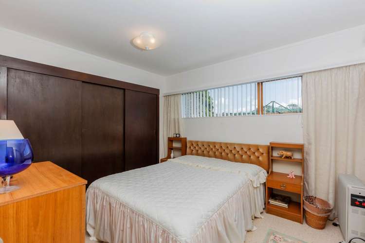 10 Oaktree Avenue Browns Bay_19