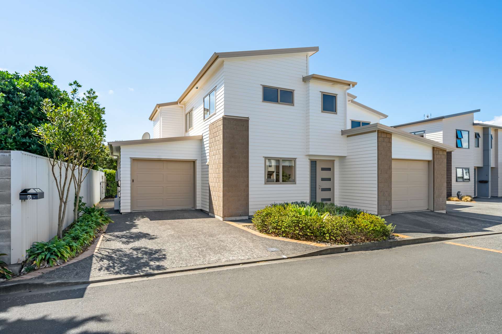 5 Latimer Way Petone_0