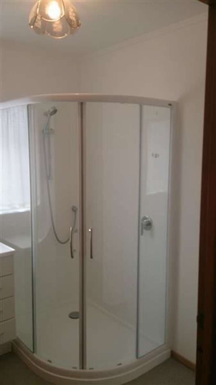 1/14 Orchid Place Te Atatu South_6