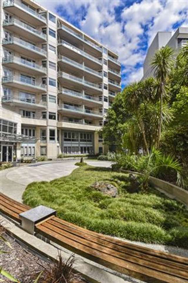 2f/205 Hobson Street Auckland Central_1