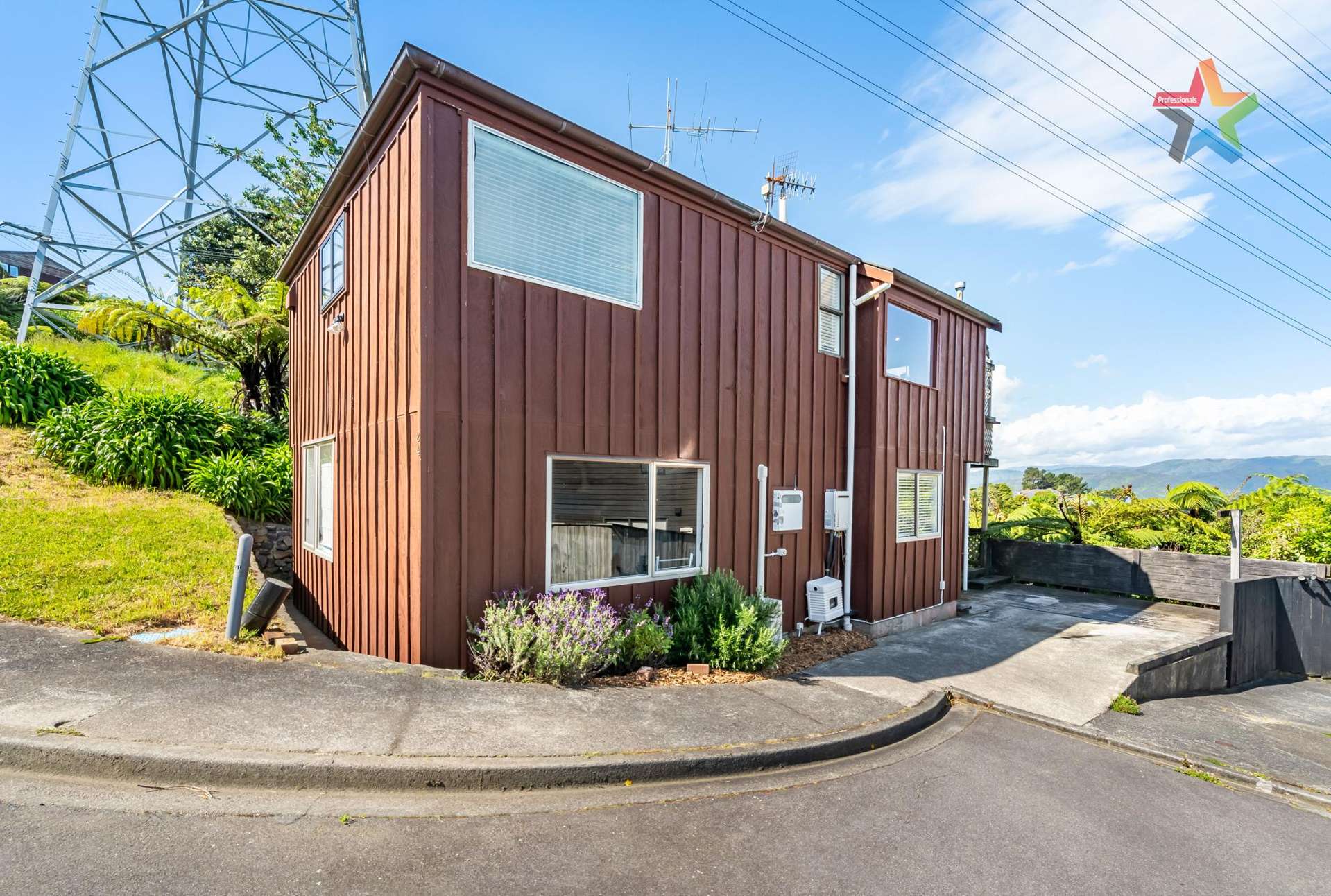 24 Matuhi Street Tirohanga_0