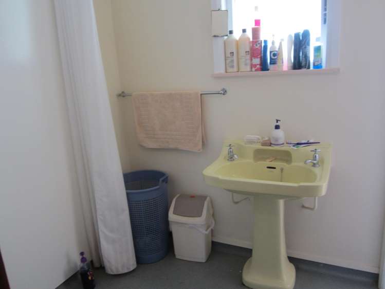 21 King Street Pahiatua_15