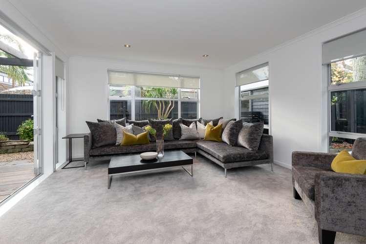 34a The Parade Bucklands Beach_11