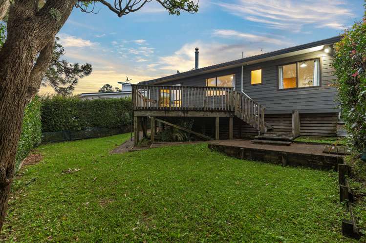 2/9 Varlene Terrace Forrest Hill_16