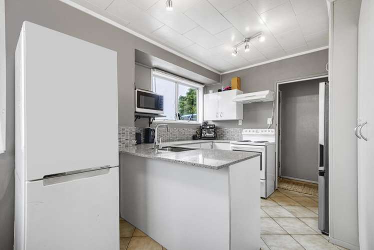 5 Bedlington Avenue_4