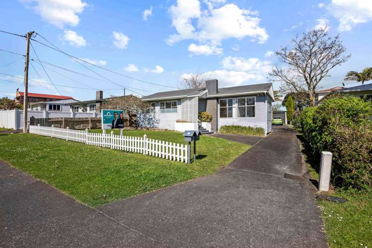 Unit 1/330 Rangatira Road Beach Haven_0