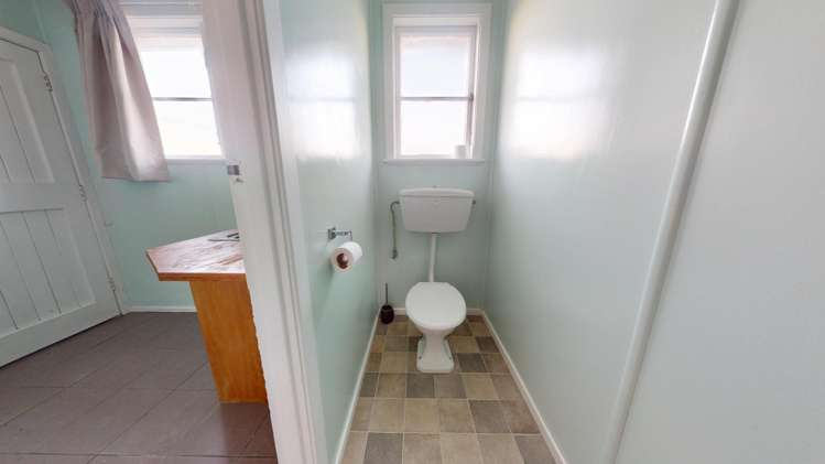 11 Otore Street 1214_17