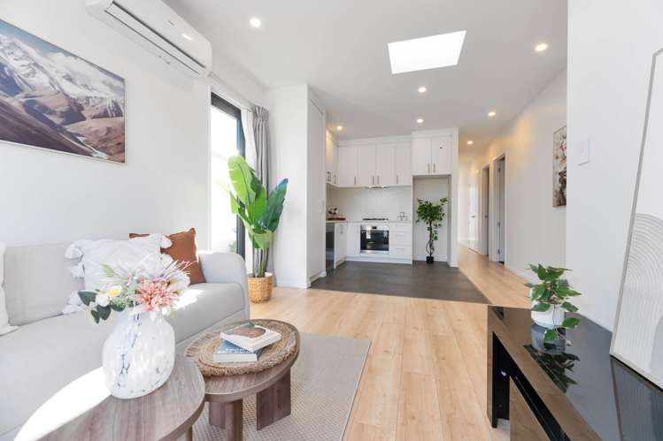 44 Biovoko Street Massey_6