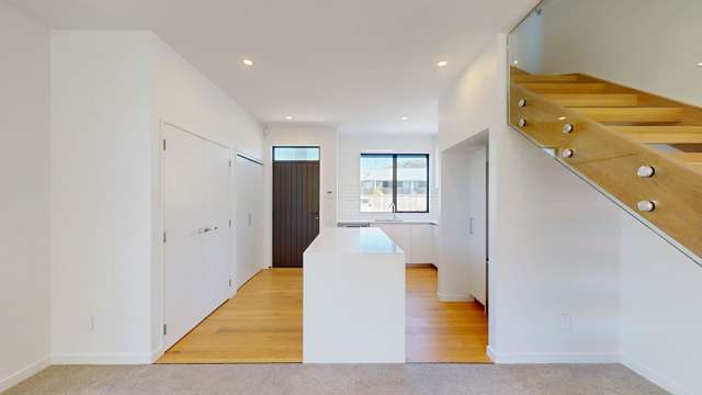 9/166 Queens Drive 1297_4