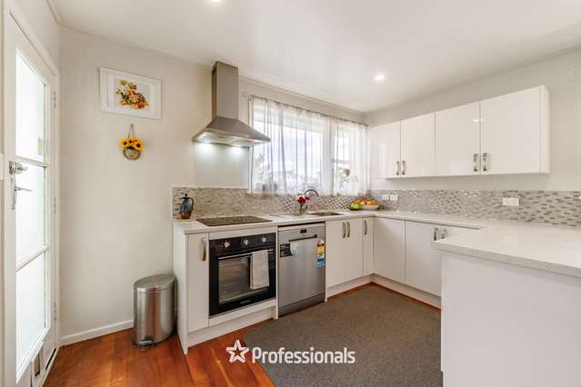 10 Gray Avenue Paraparaumu Beach_2