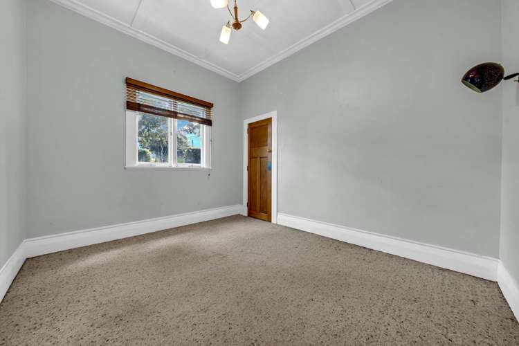 590 Mount Albert Royal Oak_11
