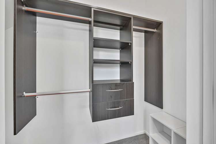 19 Woodford Avenue Henderson_16