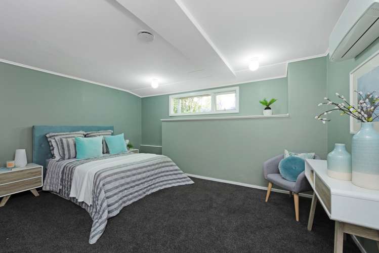79 Thurleigh Grove Karori_17