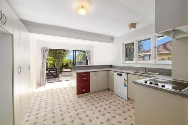 36 Ariki Place Hei Hei_2