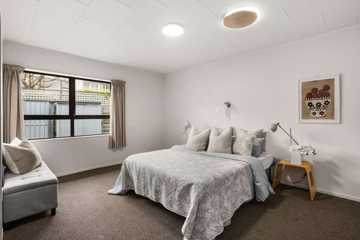 1/34 Busby Hill_2