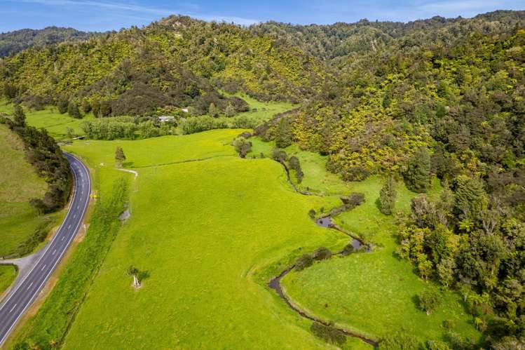 3133 Mokau Road Mokau_5